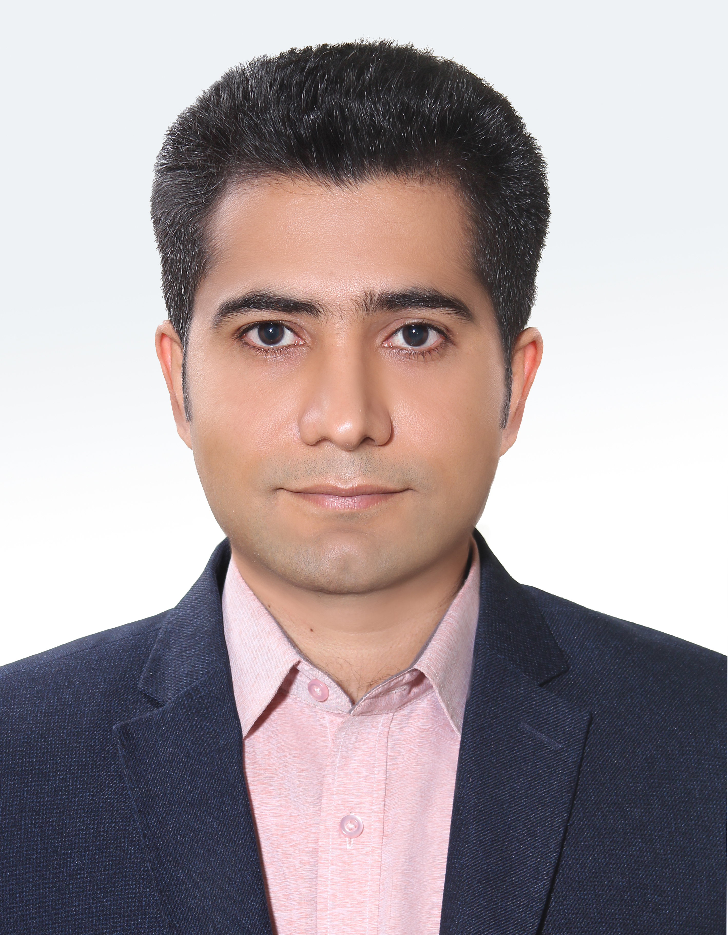 Erfan-Salahinejad-Website-English.jpg